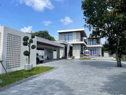 វីឡាសម្រាប់លក់ ជិតផ្លូវជាតិលេខ១ ច្បារអំពៅ