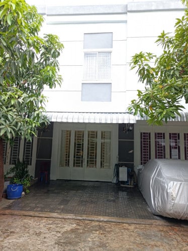 ផ្ទះលក់(ប្លង់រឹង ម្ចាស់ផ្ទះផ្ទាល់) ជិតព្រលានយន្ដហោះថ្មី