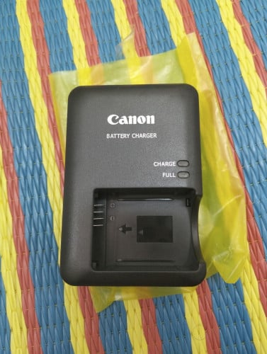 ឆ្នាំងសាក- Charger