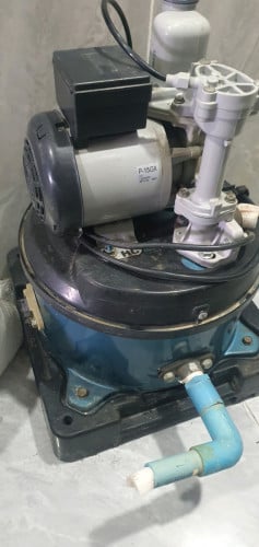 ម៉ូទរ័ជុំរុញទឹកHitachi នៅសុំណុំស្រុីនថ្មី90% ម៉ដែលWT.P150GX2 មានកុំលាំង150w 220វ៉ុលនៅថ្មី90%