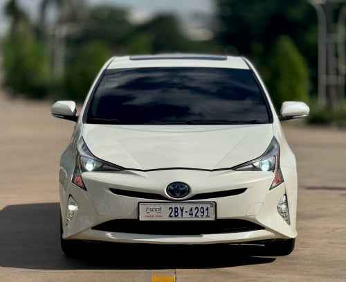 🔥Prius016 កាន់💰8500$💸ដកឡានភ្លាមបង់រំលស់ជាមួយឃ្លាំងផ្ទាល់
