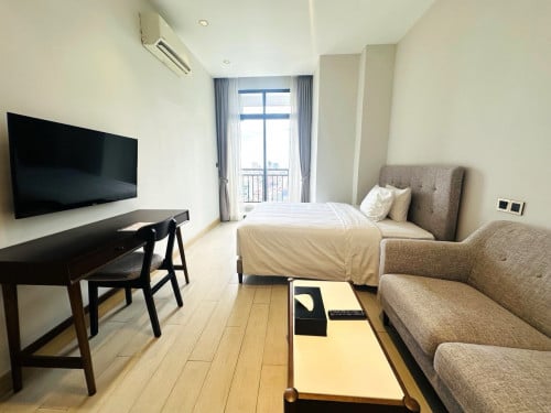 BKK1 Studio Unit Urgent Sales at The View Residence