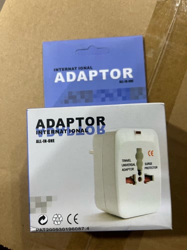 Universal Adaptor ឌុយបន្ត មុខងារច្រើន