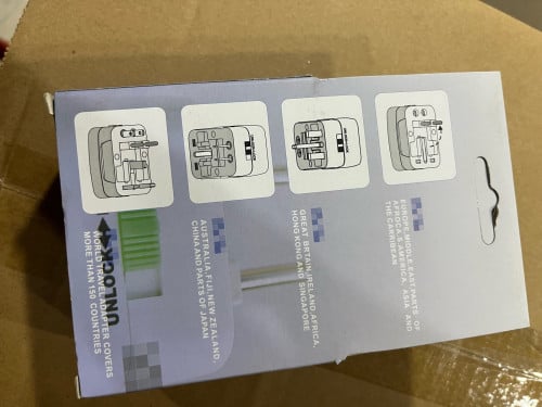 Universal Adaptor ឌុយបន្ត មុខងារច្រើន