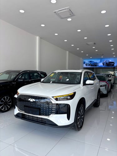 រថយន្តChery FULWIN T8 ជាប្រភេទរថយន្តអគ្គិសនីលាយសាំង 7កៅអី🚙😱