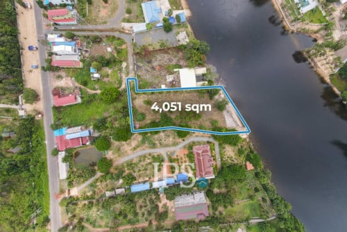 #សម្រាប់លក់ 🌿 ដីជាប់ទន្លេ ៤,០៥១ ម៉ែត្រការ៉េ – អន្លុងព្រែកទឹកឈូរ ខេត្តកំពត