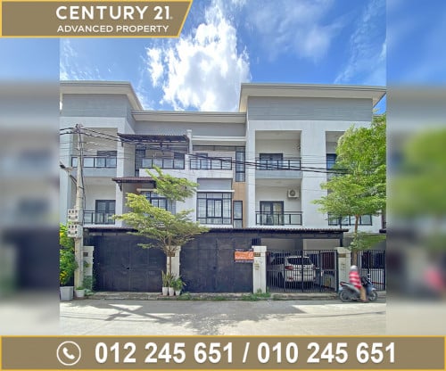 🏘 ផ្ទះល្វែង​​ ក្នុងបុរី សំបួរមាស ត្រូវការលក់បន្ទាន់ខ្លាំង ​