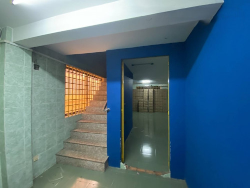 ๐ฆHouse Available for Urgent Sale at a Special Price (Negotiable).