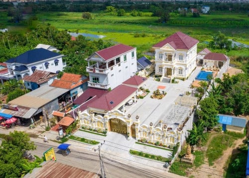 តម្លៃពិសេស, វីឡាសម្រាប់លក់ | VILLA FOR SALE (សង្កាត់ព្រែកឯង​, ផ្ទះមានដេគ័រ