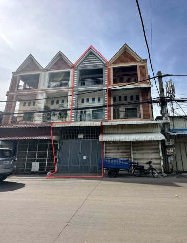 Flate for Sale/Rental​ (ផ្ទះល្វែងសម្រាប់លក់ ឬ ជួល)