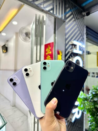 iPhone 11  មួយទឹកស្អាត