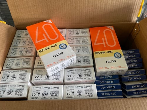 Tecno Spark40c Ram8G+8G/128GB ថ្មីប្រអប់ធានា13ខែតម្លៃពិសេសជូន