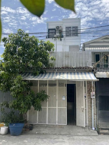 ផ្ទះលក់បន្ទាន់ខ្លាំង វ៉ឺតៗ មកមុនបានមុន