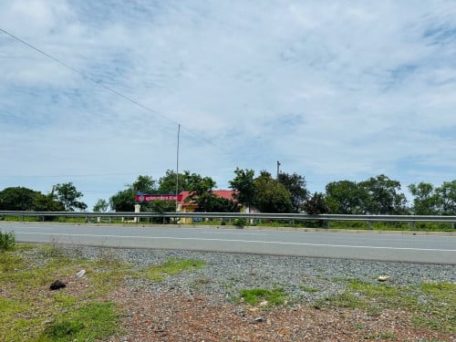 ដីលក់ ជាប់ផ្លូវជាតិលេខ៥