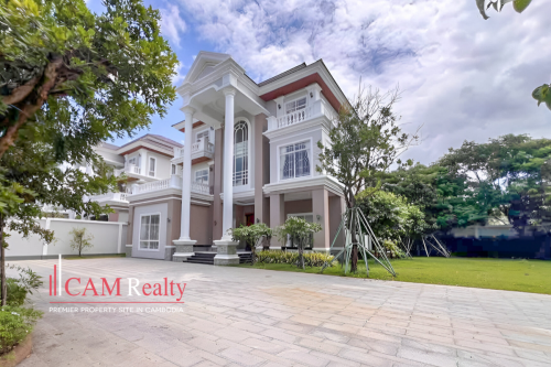 王后别墅出租，位于 Borey Peng Huoth Beoung Snor，小区内共7间卧室