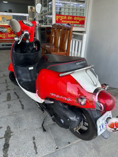 លក់Honda Giorno