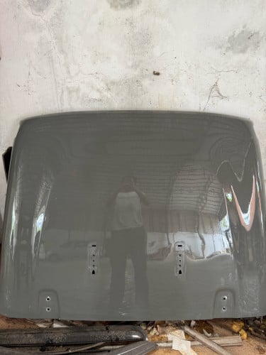 ដំបូល jeep ហ្សីន