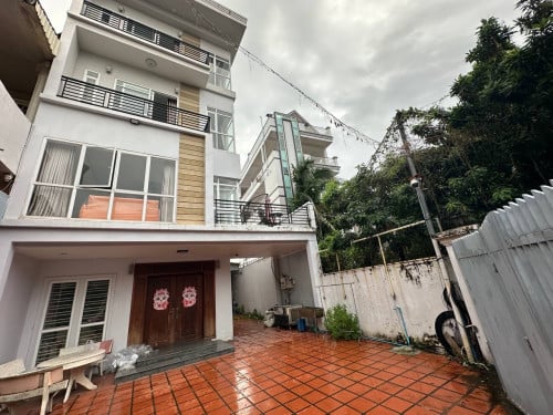 House for rent near pinikakom market
