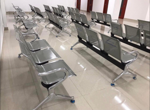 កៅអីរង់ចាំ