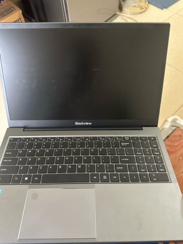 លក់ Laptop (Blackview I5)