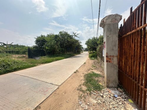 104: ដីជាប់ទន្លេ 29x100 កោះអន្លង៊ចិន