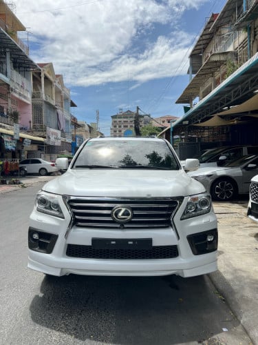 LX570 2009 ឡើង 2015 ថ្នាំហ្សីន1ជុំ ស្ពេចUSA ធានានៅថ្មីខ្លាំង ម្ចាស់ដើមផ្ទាល់ Freeកាត់ឈ្មោះជូន