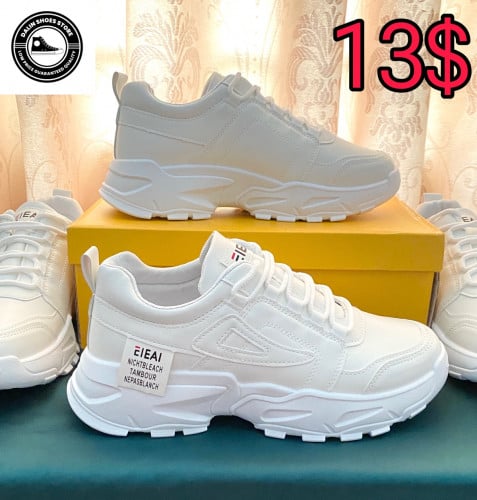 ស្បែកជើង​ដែល​មាន​គុណភាព​ខ្ពស់​ សាច់​លេខ​មួយ​ ទន់​ស្រាល​ស្រួល​ពាក់​មិន​ឈឺ​ជេីង​ឡើង​។