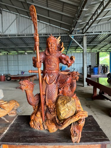 គ្រឿងឈើគ្រប់ប្រភេទ