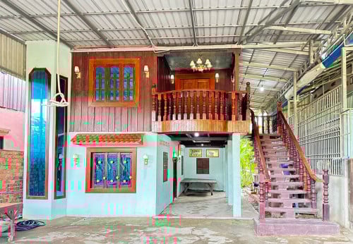 ផ្ទះលក់ជិតសាលារាជបណ្ឌិតសភាកម្ពុជា(សាលាប៉ូលិស)កៀនស្វាយ ផ្លូវជាតិលេខ០១ កាត់ប្លង់រឹងជូន100%