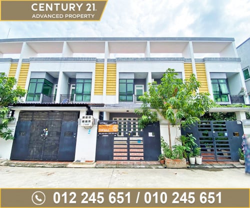 🏘 វីឡាកូនកាត់ (LA) ក្នុងបុរី រំចេកទួលពង្រ ត្រូវការលក់បន្ទាន់ខ្លាំង