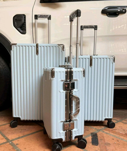 Suit case