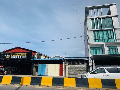 ផ្ទះសម្រាប់ជួលភ្នំពេញថ្មី, សែនសុខ