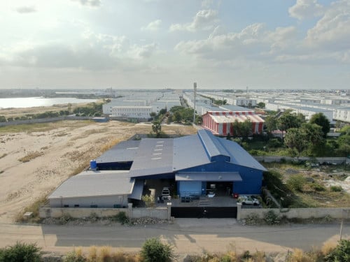 ឃ្លាំងសំរាប់ជួល