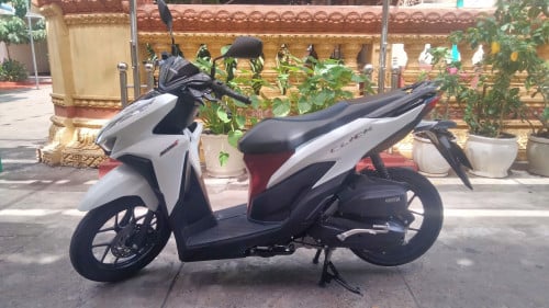 លក់ដូសេរី