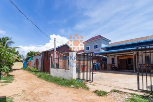 ដីលក់ក្នុងក្រុងសៀមរាប ជីតផ្សារក្រោម/Land for Sale near Phsar Kraom-Siem Reap City