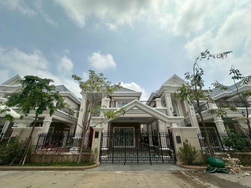 វីឡា Single Villa  សម្រាប់ជួល ក្នុង (បុរីML ព្រែកជ្រៃ)