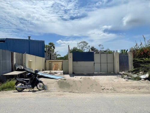 🏦Land for Urgent Sale (Negotiable), ABA Loan Available.