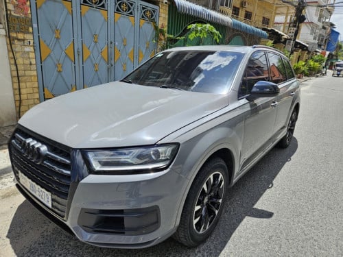 Audi Q7 2017 full options