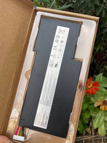 Battery laptop ប្តូរភ្លាមបានភ្លាមបងៗ​ ហេីយខាងយេីងហ្រ្វី​ service ជូនបងៗ