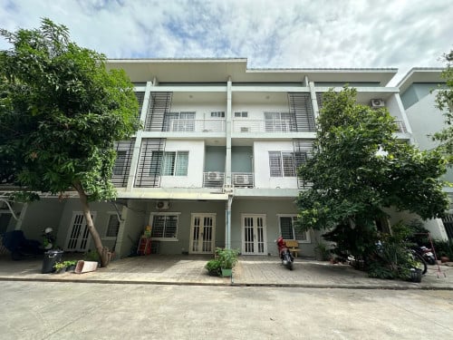 Link Villa for hot rent in Penghout 598