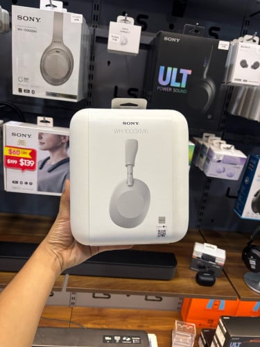 Sony WH-1000xM6 Platinum Silver