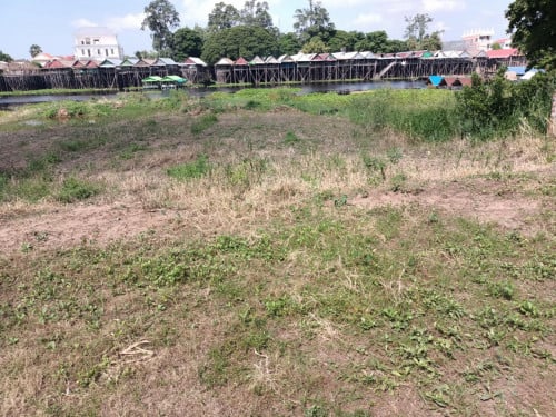 ដីលក់កៀនស្វាយ