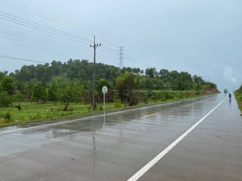 លក់បន្ទាន់