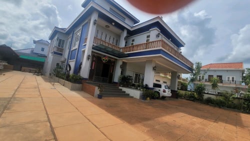 ផ្ទះលក់ $ 350,000 (ចរចារ)