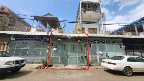 ផ្ទះអាជីវកម្ម ម្ដុំជិត Bali Resort ផ្លូវ2004 ត្រូវការលក់បន្ទាន់ 93,000$