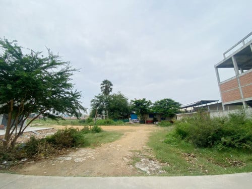 ដីសម្រាប់លក់ ​នៅចំការដូង | Land for Sale at Chamkar Doung