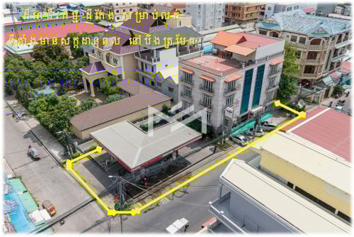 #ML001 »»» ដីកែង មានអាគារ និងការ៉ាស់សាំង ជាប់ផ្លូវបី សម្រាប់លក់ ជិតវិទ្យាល័យបឹងត្របែក ខណ្ឌចំការមន