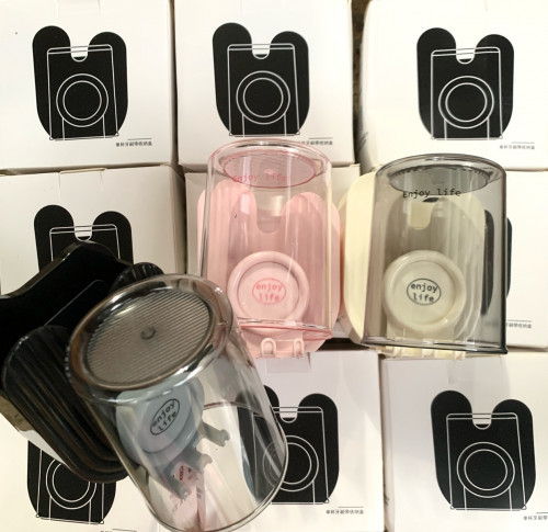 កំប៉ុងដាក់ច្រាស់ Toothbrush Holder