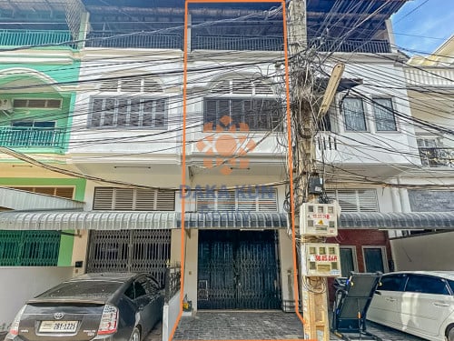5 Bedrooms House for Rent in Siem Reap City-Svay Dangkum