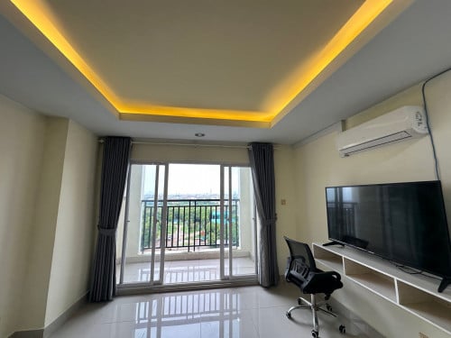 Condo ជាន់ទី8លក់55000$ ជួល400$